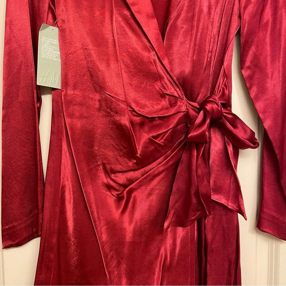 H&M Red Satin Wrap Blazer Dress - Picture 7 of 7